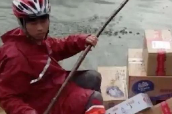 快递发货后改地址能查到物流信息吗?单号会改吗?_快递鸟