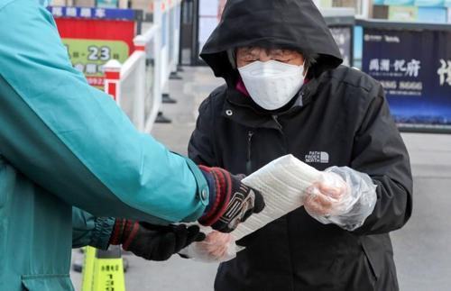 退货门取件需要先垫付运费吗?_快递鸟