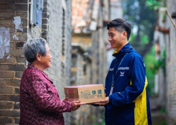 快递投递是什么意思?_快递鸟