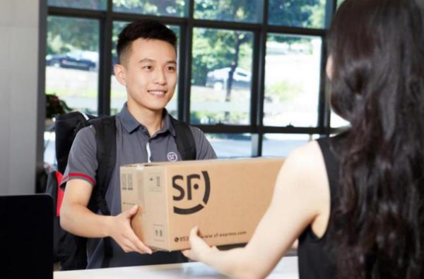 顺丰快递员一天能赚多少钱?_快递鸟