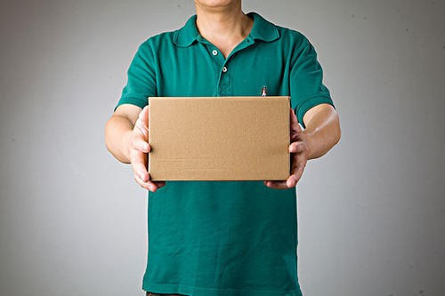 作为一个快递小哥,如何才能满足客户的要求?_快递鸟