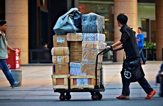 快递员送快递总是丢件怎么办,如何维护自己的权益。_快递鸟