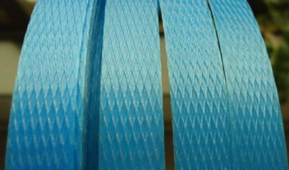 寄大包裹时,在箱子外面裹的这个带子叫什么啊?_快递鸟