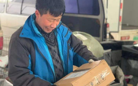 新手是干快递好还是外卖好?_快递鸟